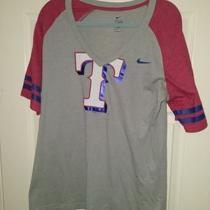 Nike MLB Baseball Texas Rangers V-Neck Tee Shirt Women's sz XXL.